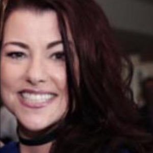 Meet your Posher, Loretta